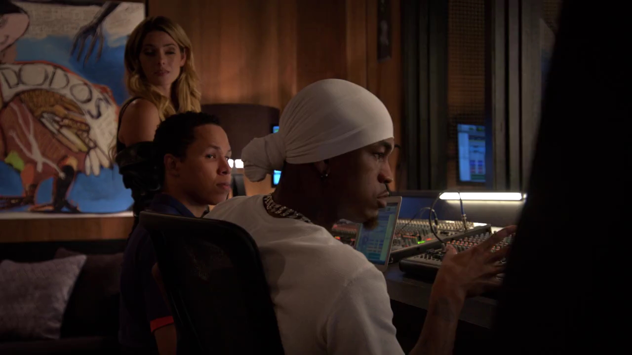 Ashley-Greene-dot-nl_StepUpHighWater2x02-1385.jpg