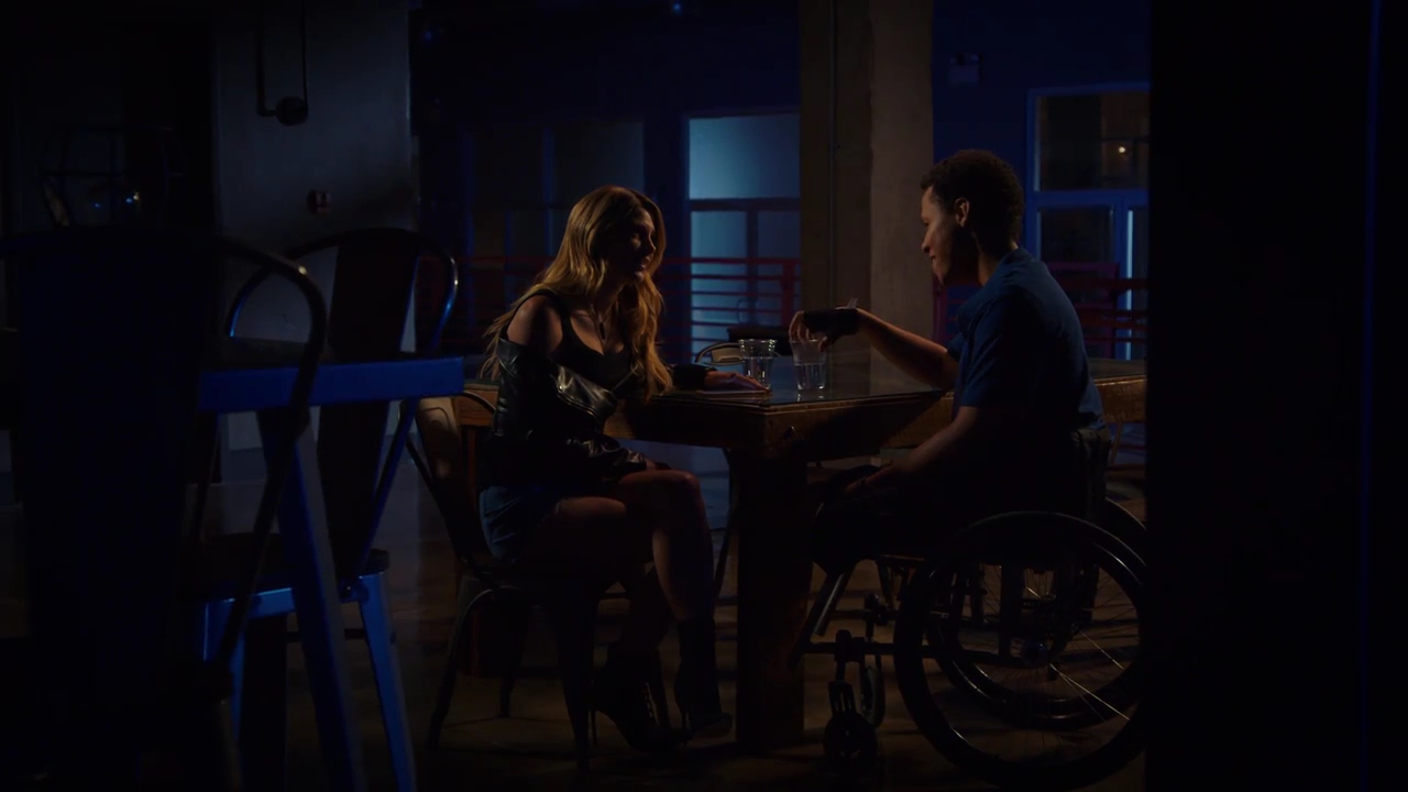 Ashley-Greene-dot-nl_StepUpHighWater2x02-1607.jpg