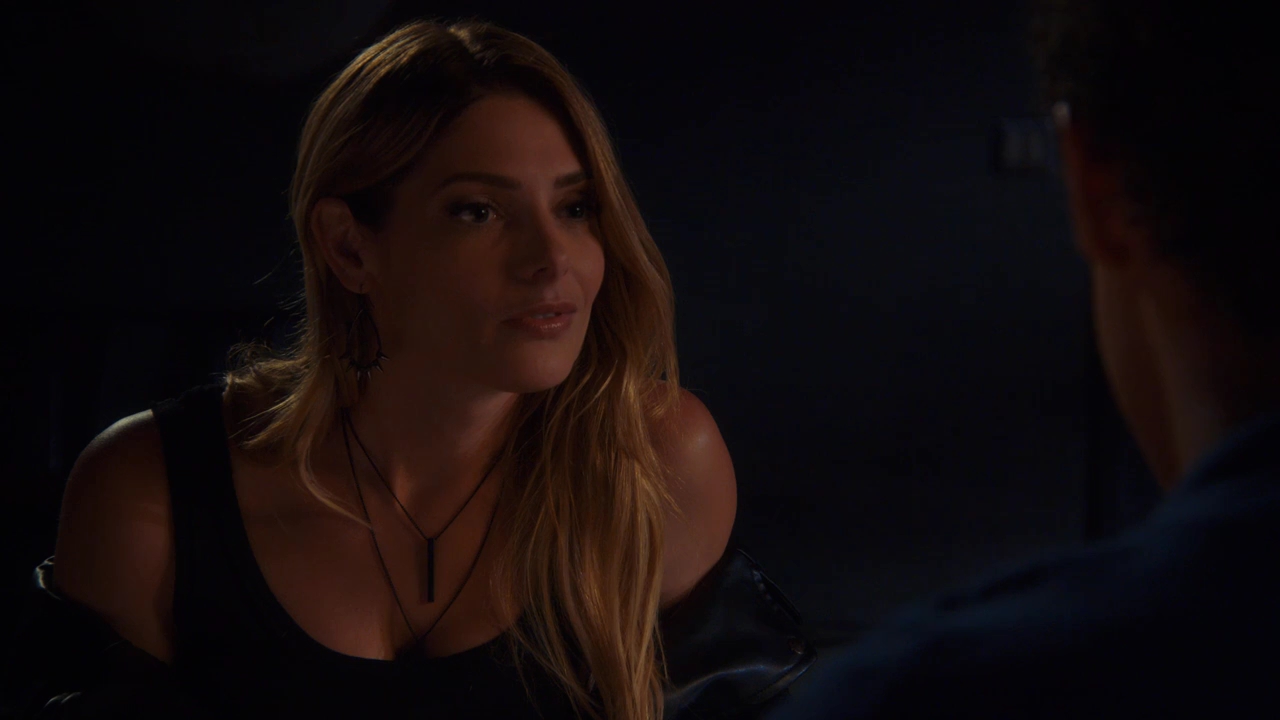 Ashley-Greene-dot-nl_StepUpHighWater2x02-1644.jpg