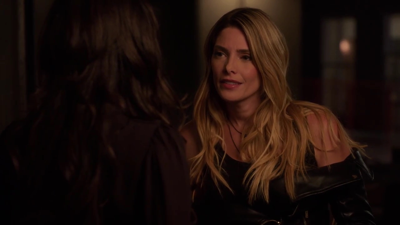 Ashley-Greene-dot-nl_StepUpHighWater2x02-1814.jpg