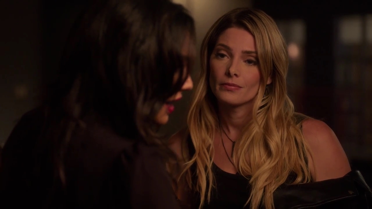 Ashley-Greene-dot-nl_StepUpHighWater2x02-1818.jpg