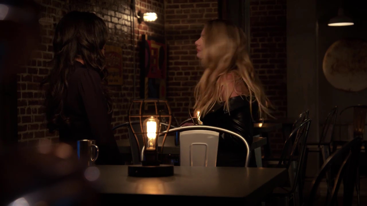 Ashley-Greene-dot-nl_StepUpHighWater2x02-1826.jpg
