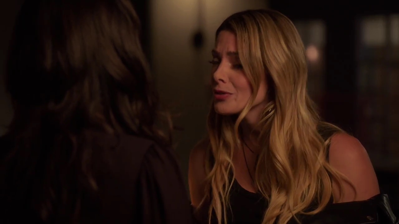Ashley-Greene-dot-nl_StepUpHighWater2x02-1833.jpg