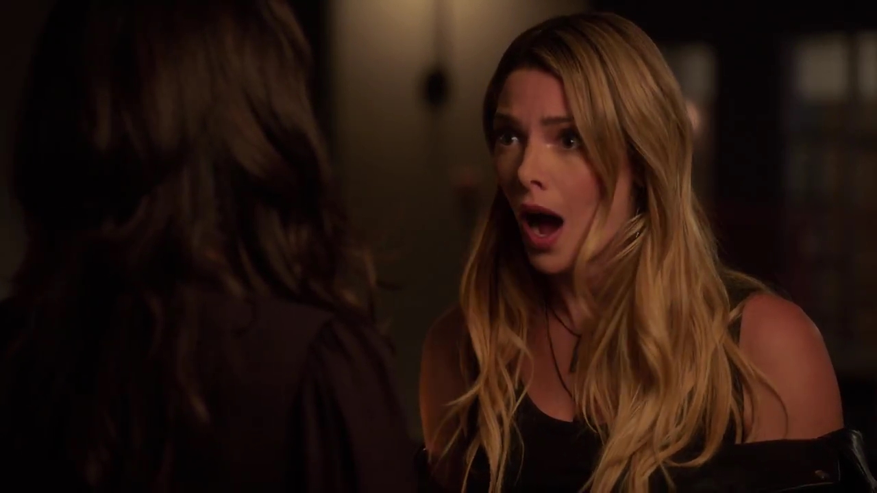 Ashley-Greene-dot-nl_StepUpHighWater2x02-1834.jpg