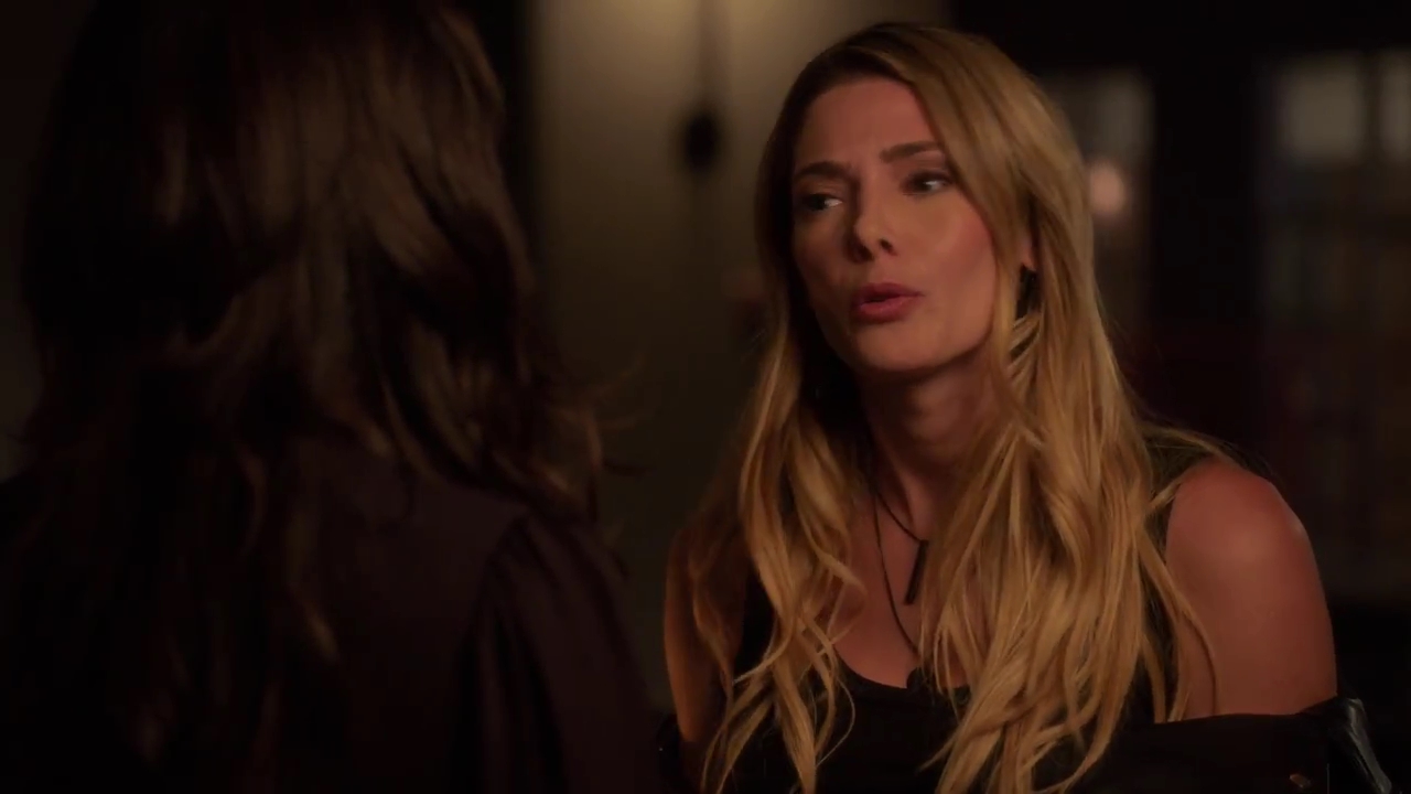 Ashley-Greene-dot-nl_StepUpHighWater2x02-1839.jpg