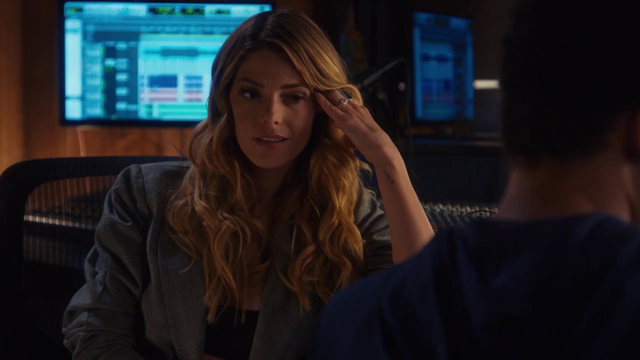Ashley-Greene-dot-nl_StepUpHighWater2x03-1917.jpg