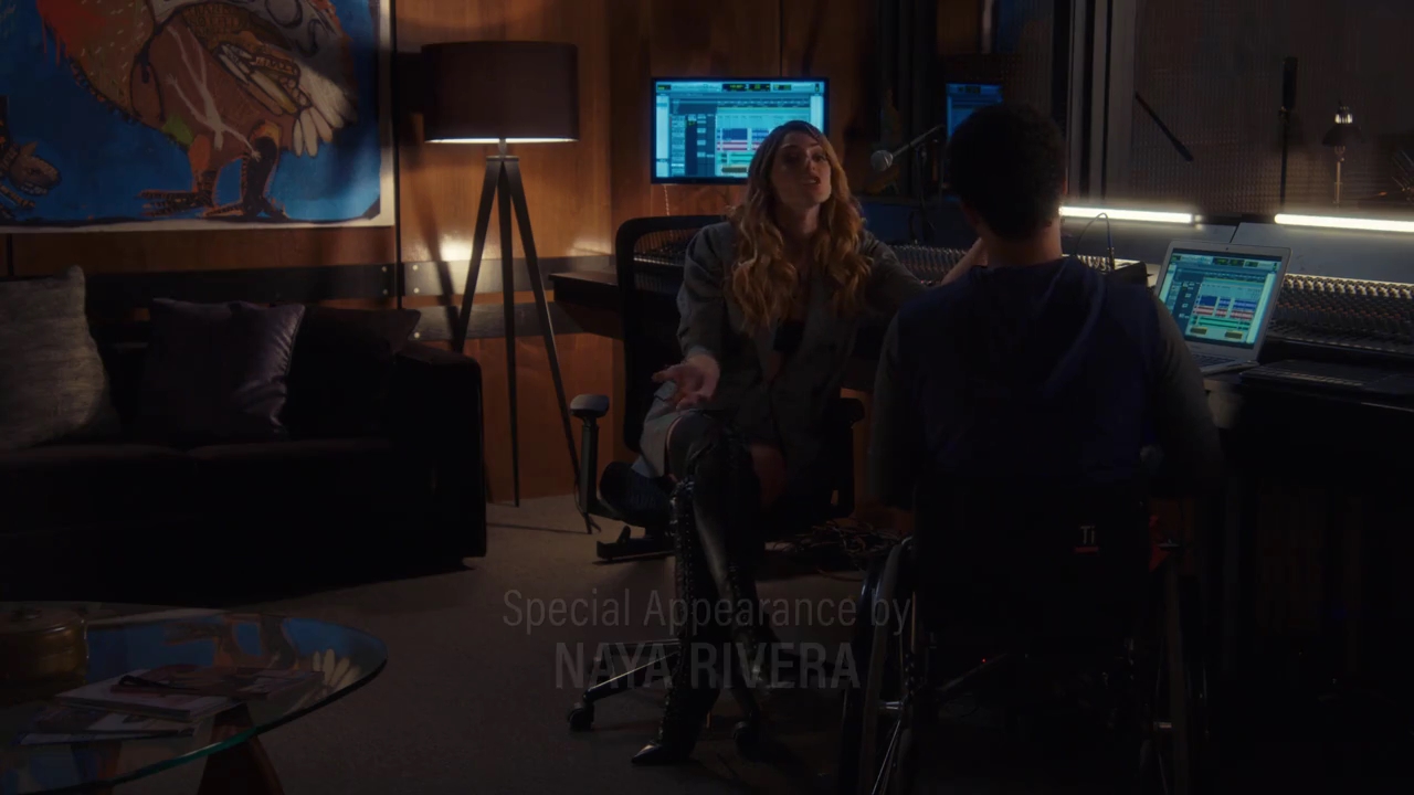 Ashley-Greene-dot-nl_StepUpHighWater2x03-1925.jpg