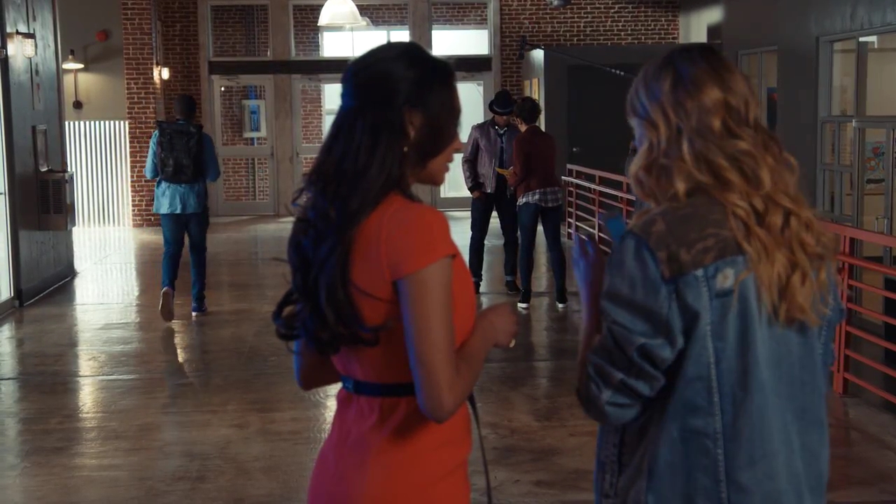Ashley-Greene-dot-nl_StepUpHighWater2x03-2117.jpg