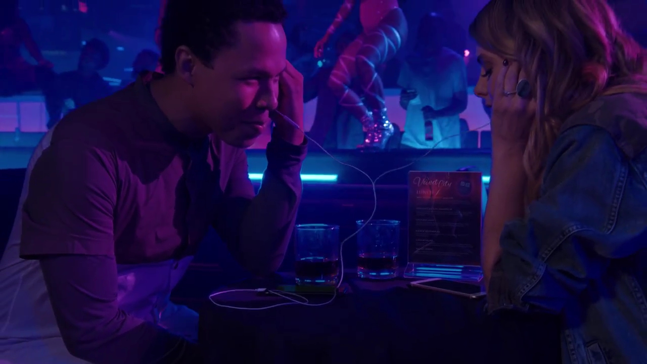 Ashley-Greene-dot-nl_StepUpHighWater2x03-2164.jpg