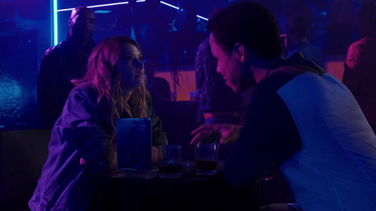 Ashley-Greene-dot-nl_StepUpHighWater2x03-2181.jpg