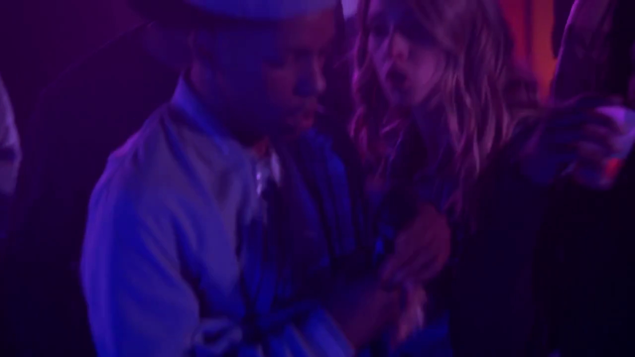 Ashley-Greene-dot-nl_StepUpHighWater2x03-2413.jpg Ashley-Greene-dot-nl_StepUpHighWater2x03-2413.jpg