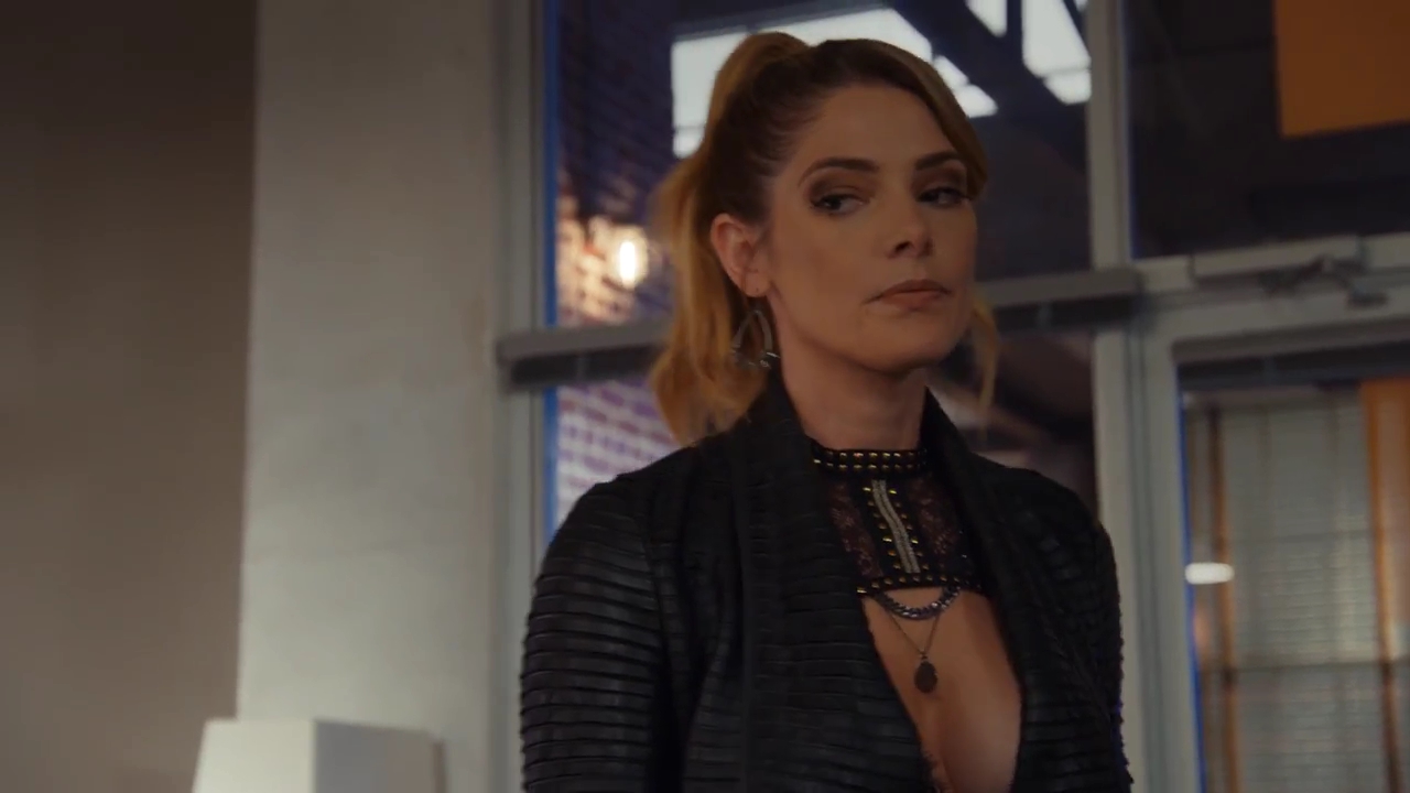 Ashley-Greene-dot-nl_StepUpHighWater2x03-2635.jpg