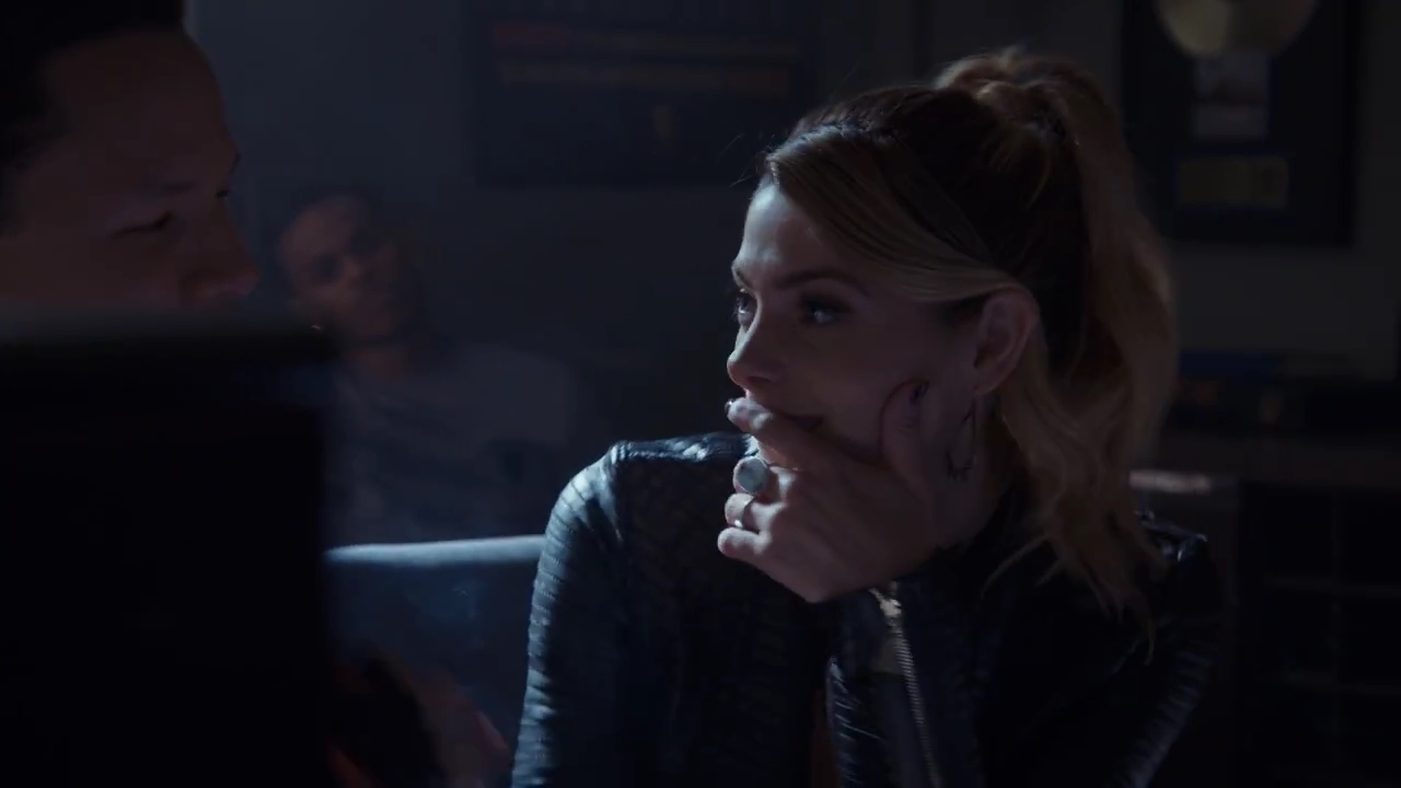 Ashley-Greene-dot-nl_StepUpHighWater2x03-2726.jpg