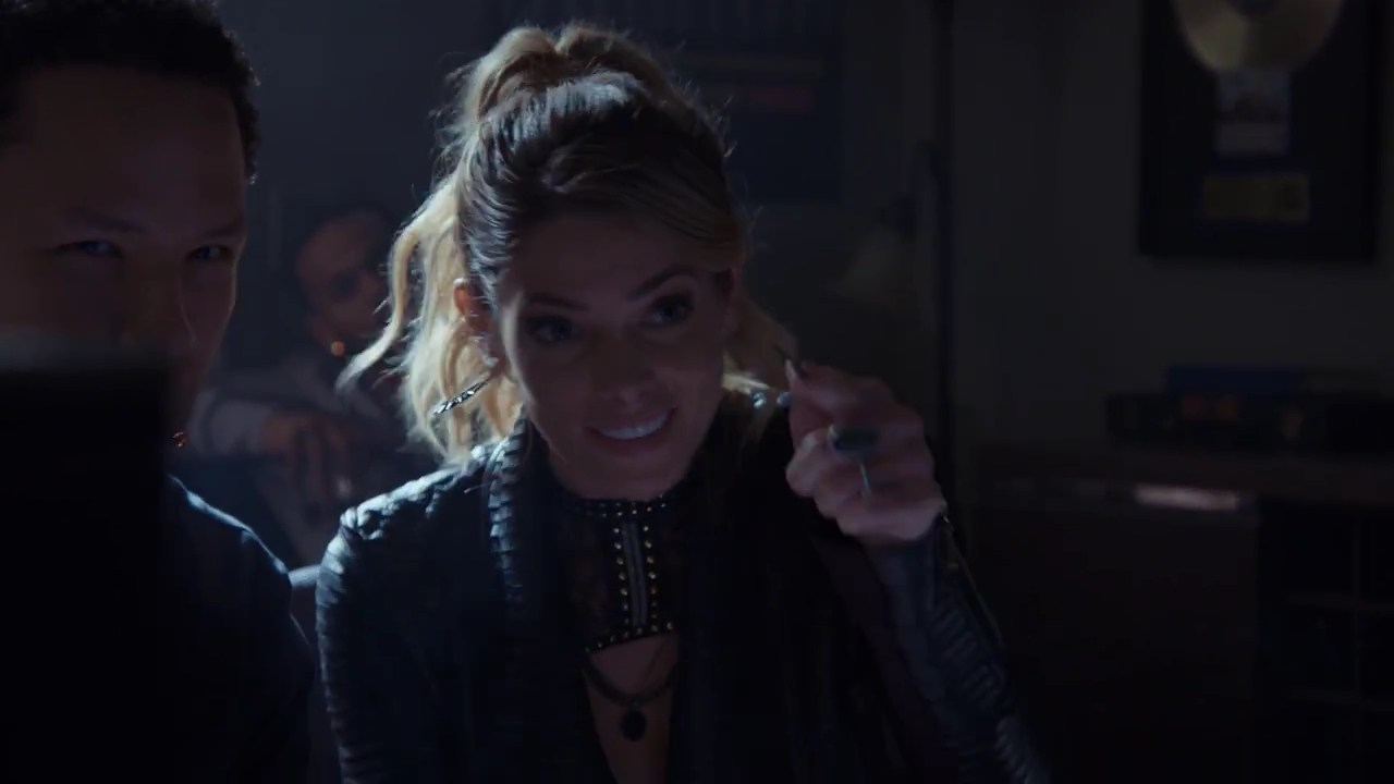 Ashley-Greene-dot-nl_StepUpHighWater2x03-2728.jpg