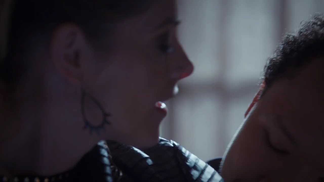 Ashley-Greene-dot-nl_StepUpHighWater2x03-2751.jpg