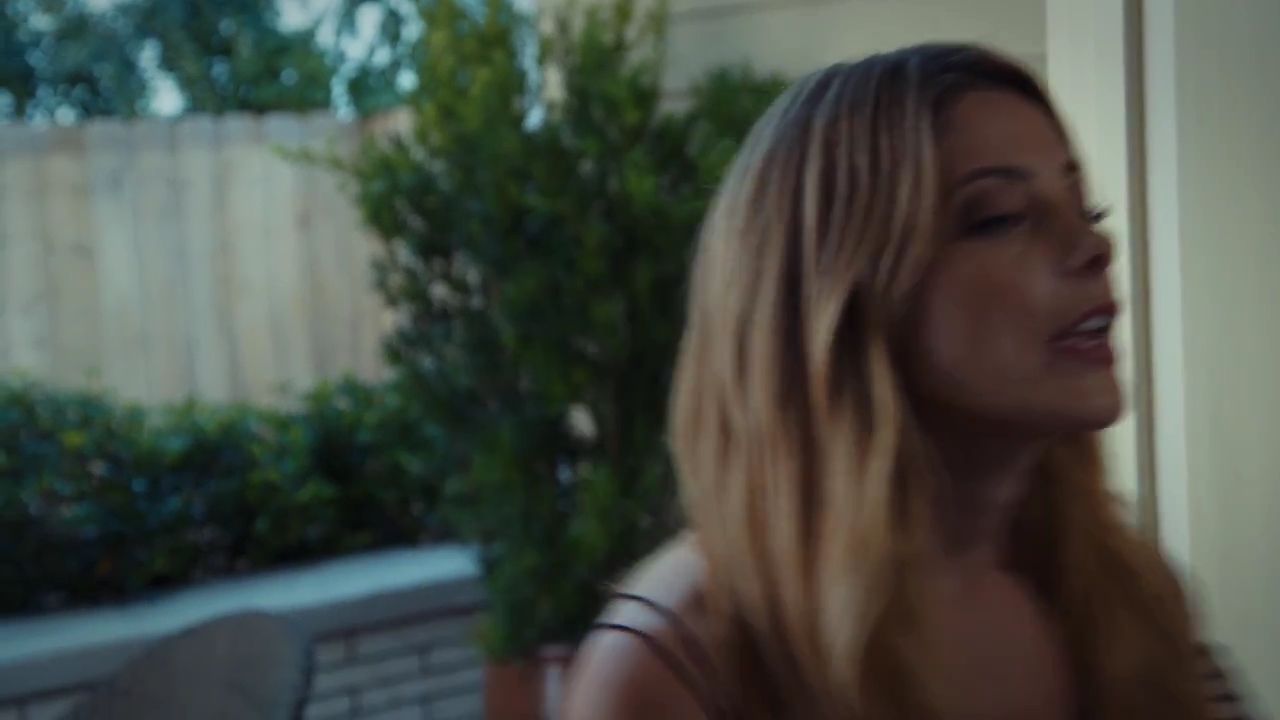 Ashley-Greene-dot-nl_StepUpHighWater2x04-2998.jpg