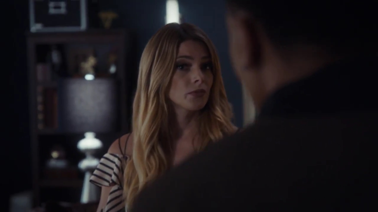 Ashley-Greene-dot-nl_StepUpHighWater2x04-3022.jpg