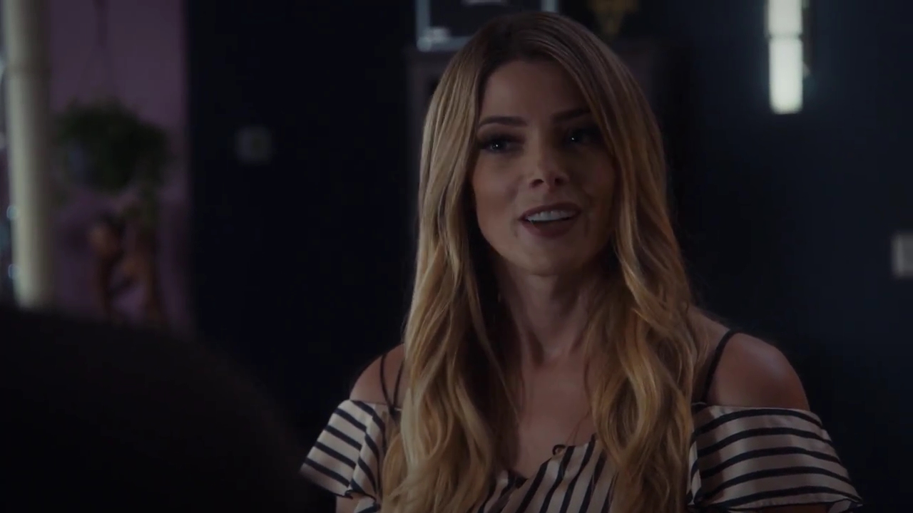 Ashley-Greene-dot-nl_StepUpHighWater2x04-3027.jpg