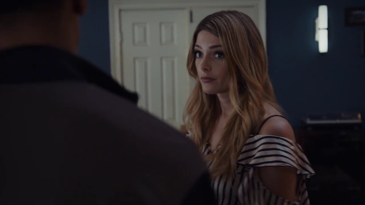 Ashley-Greene-dot-nl_StepUpHighWater2x04-3033.jpg