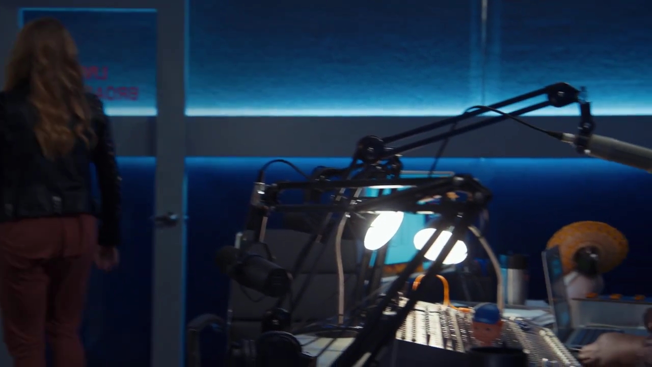 Ashley-Greene-dot-nl_StepUpHighWater2x04-3815.jpg