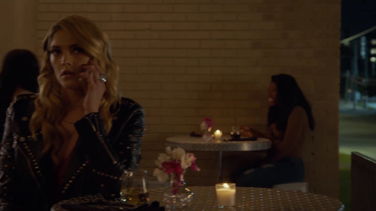 Ashley-Greene-dot-nl_StepUpHighWater2x04-4045.jpg