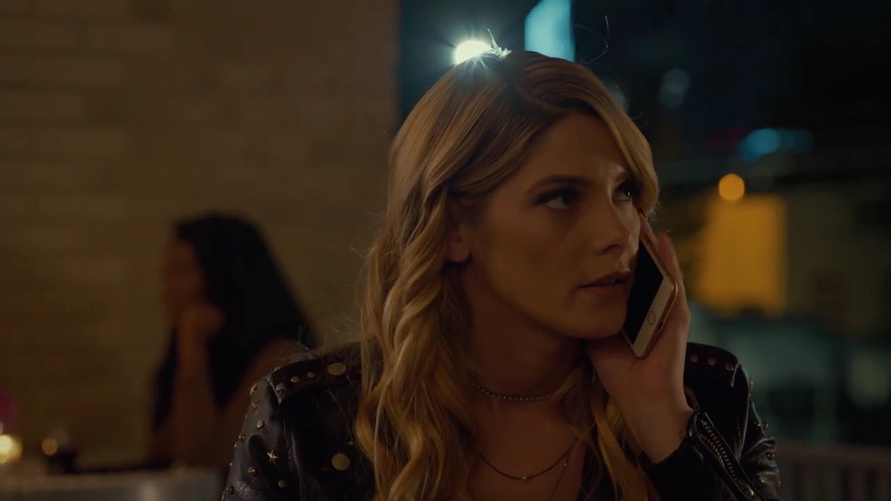 Ashley-Greene-dot-nl_StepUpHighWater2x04-4072.jpg