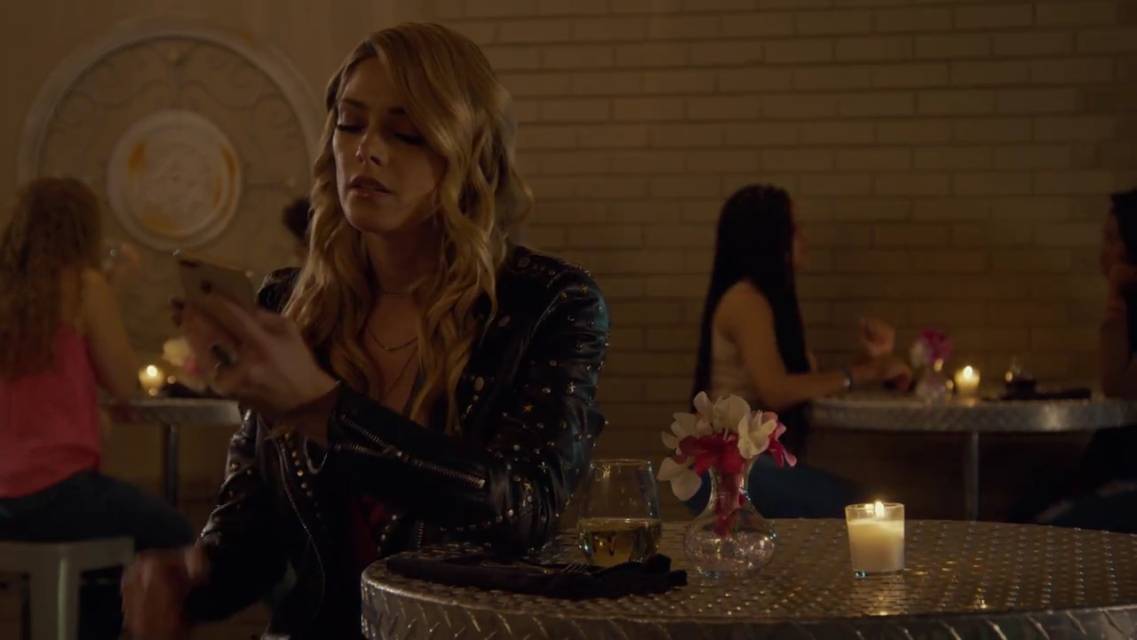 Ashley-Greene-dot-nl_StepUpHighWater2x04-4076.jpg