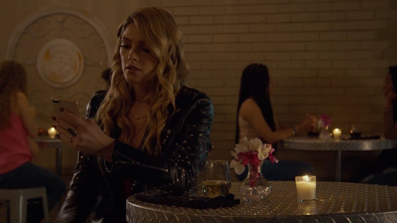 Ashley-Greene-dot-nl_StepUpHighWater2x04-4077.jpg