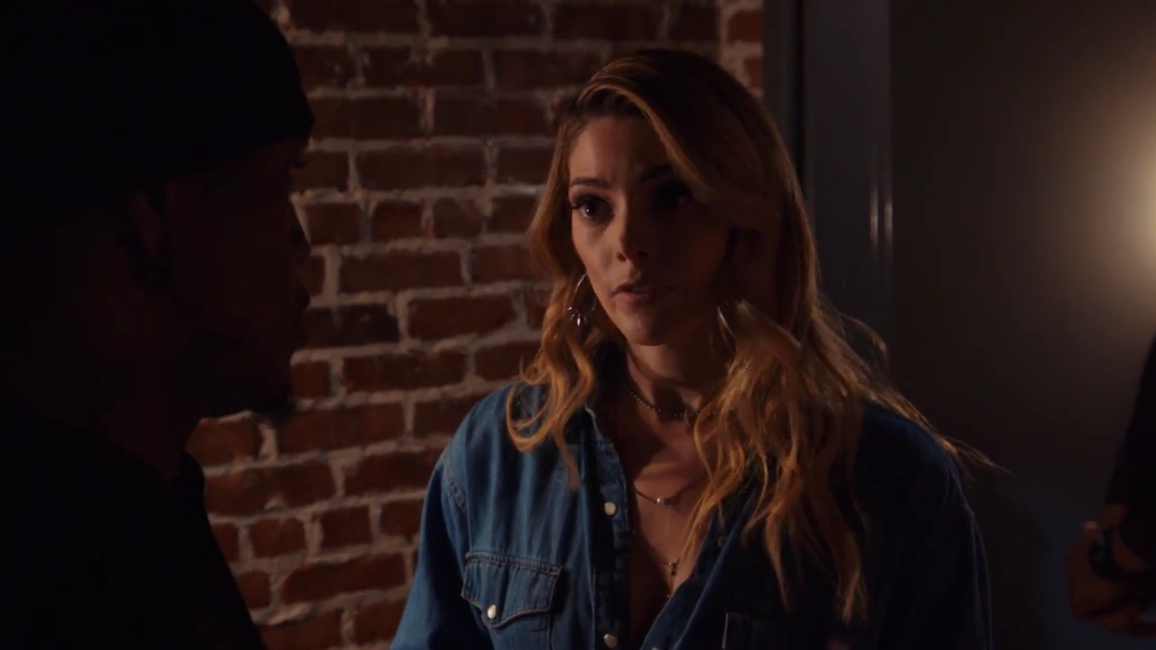 Ashley-Greene-dot-nl_StepUpHighWater2x05-0679.jpg