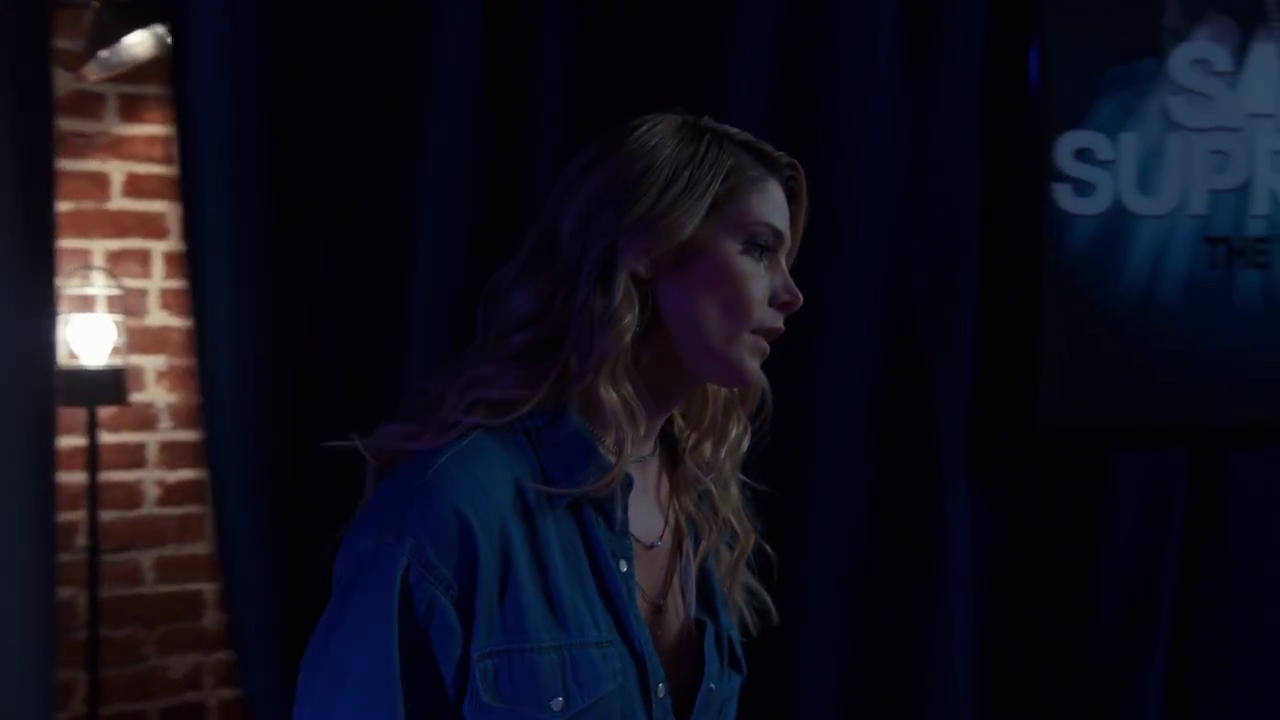 Ashley-Greene-dot-nl_StepUpHighWater2x05-0704.jpg