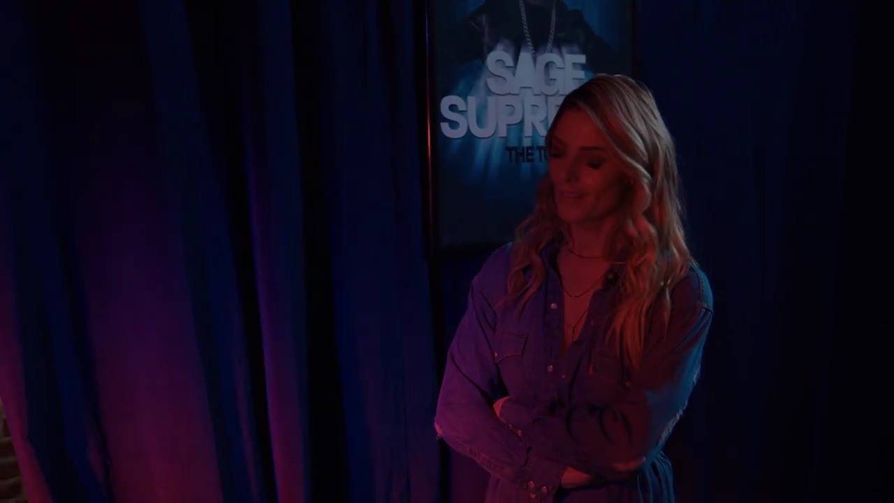 Ashley-Greene-dot-nl_StepUpHighWater2x05-0738.jpg