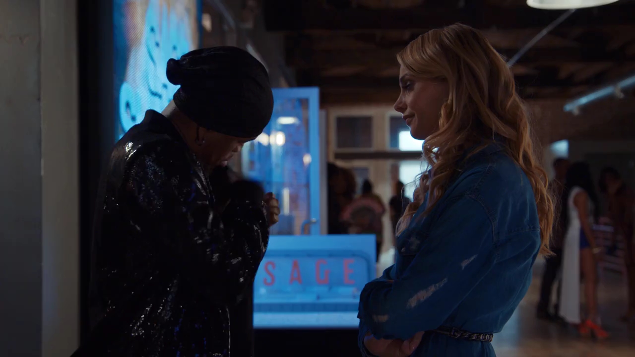 Ashley-Greene-dot-nl_StepUpHighWater2x05-0972.jpg