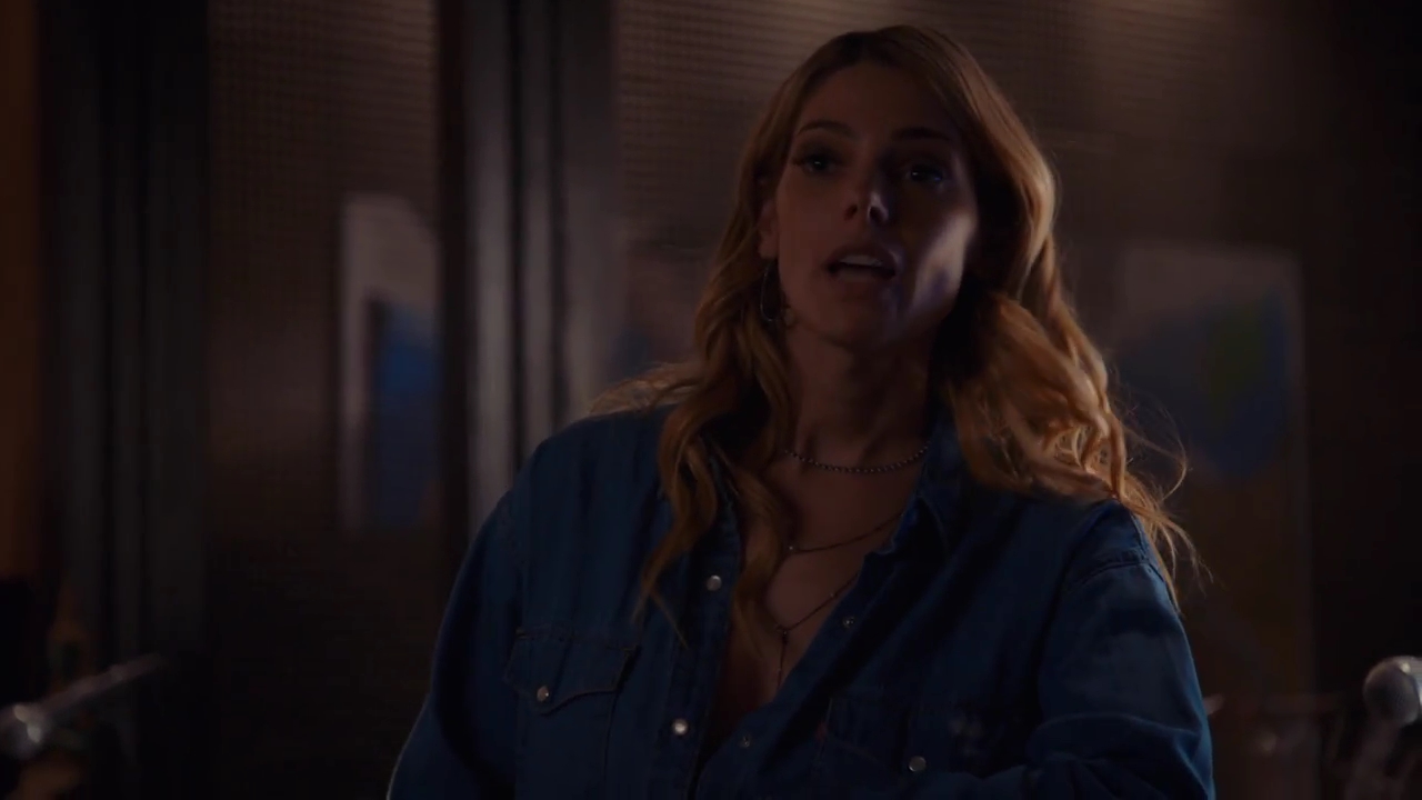 Ashley-Greene-dot-nl_StepUpHighWater2x05-2329.jpg
