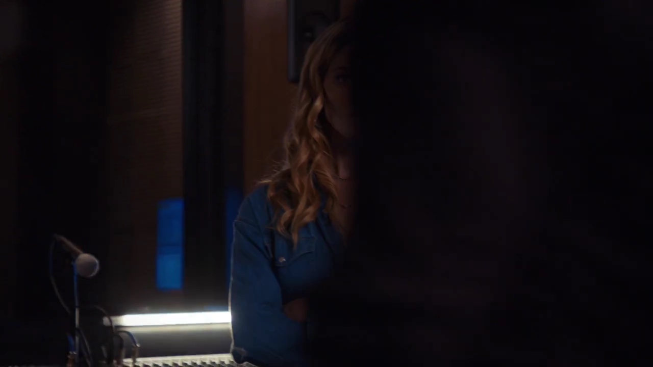 Ashley-Greene-dot-nl_StepUpHighWater2x05-2385.jpg