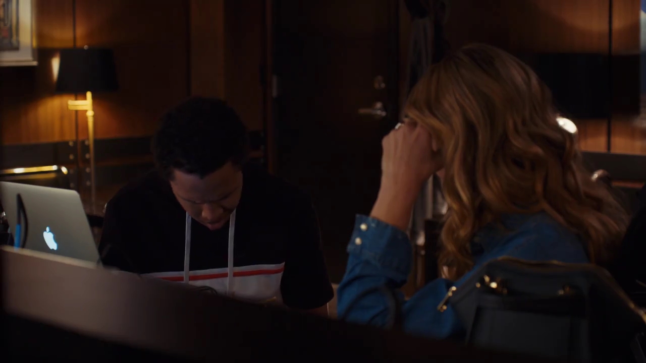 Ashley-Greene-dot-nl_StepUpHighWater2x05-2556.jpg