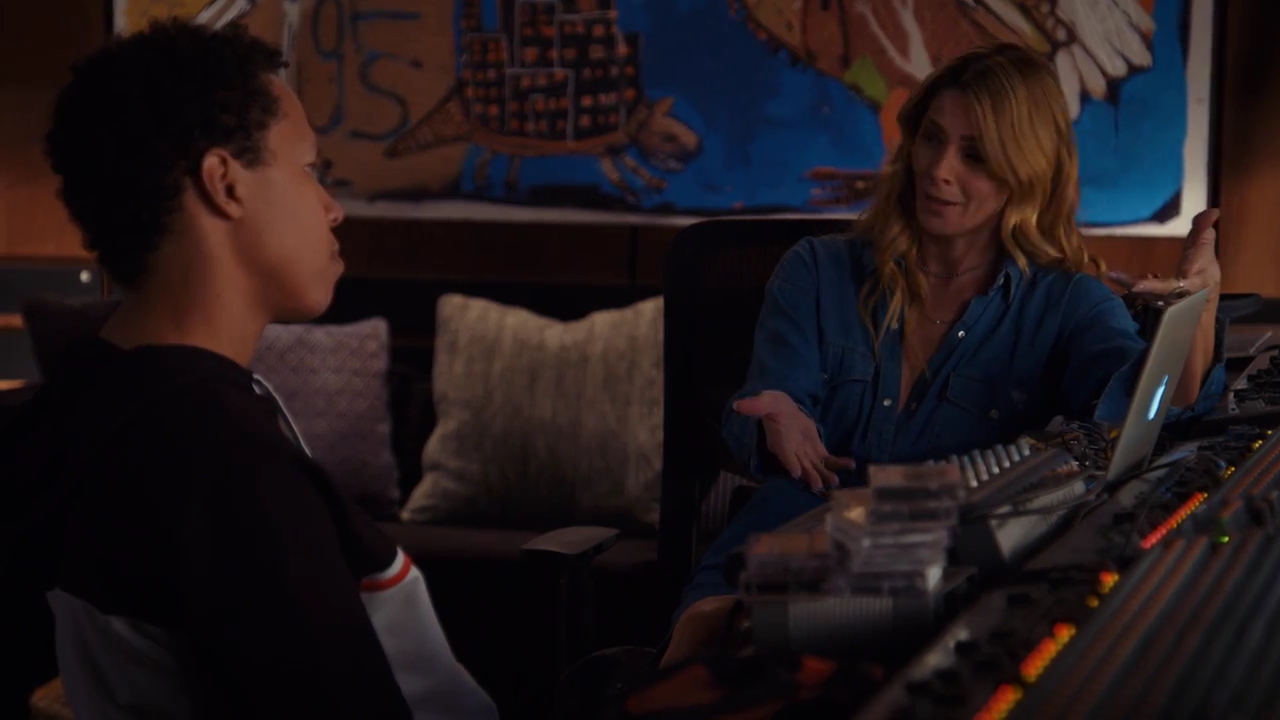 Ashley-Greene-dot-nl_StepUpHighWater2x05-2565.jpg