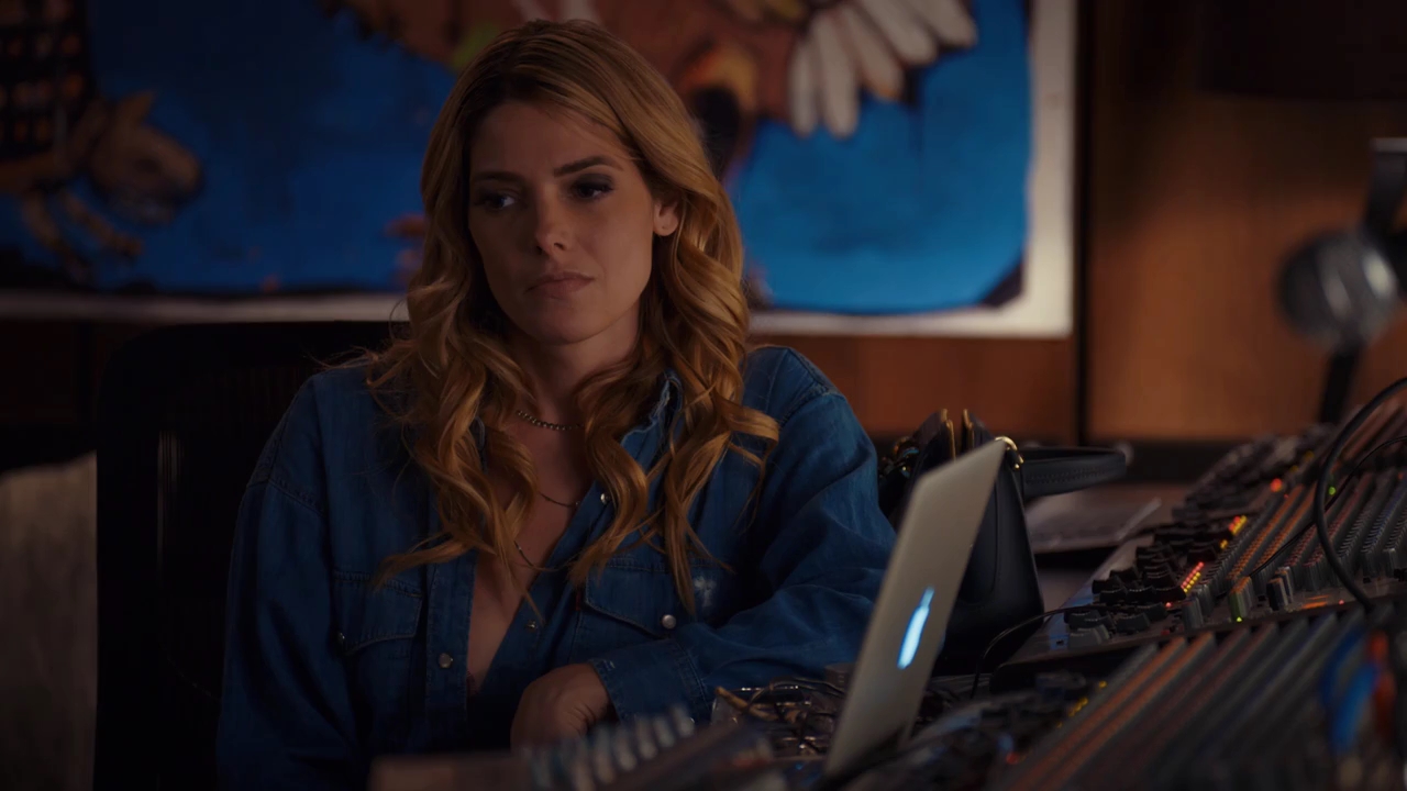 Ashley-Greene-dot-nl_StepUpHighWater2x05-2612.jpg