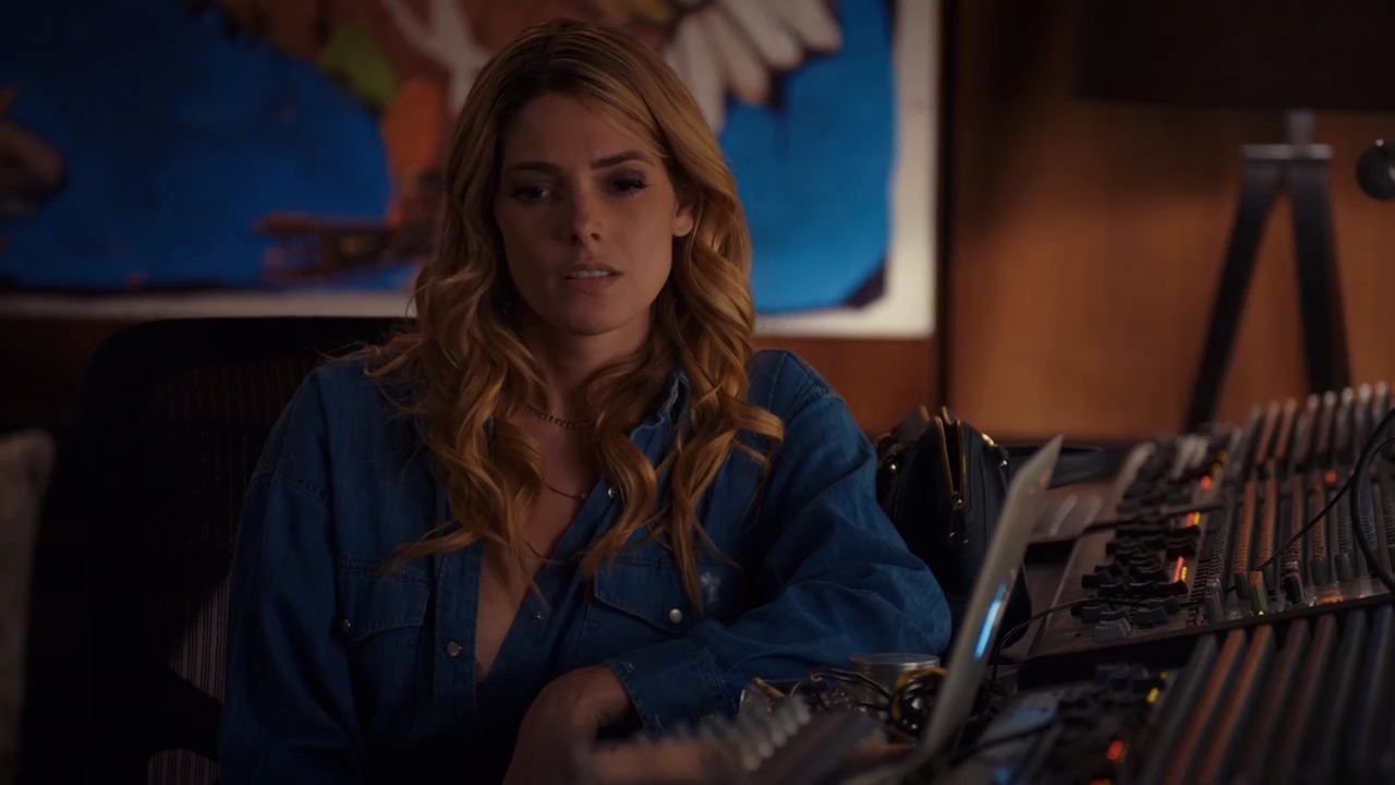 Ashley-Greene-dot-nl_StepUpHighWater2x05-2640.jpg