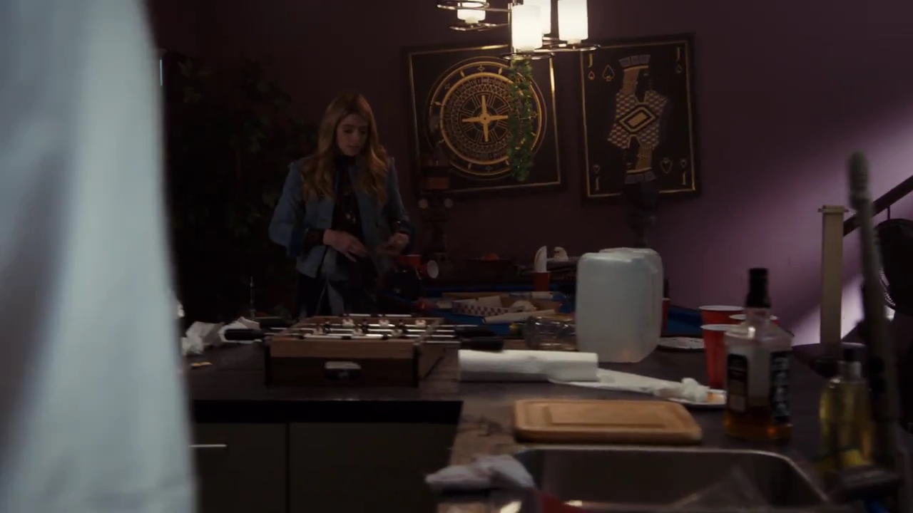 Ashley-Greene-dot-nl_StepUpHighWater2x06-0507.jpg