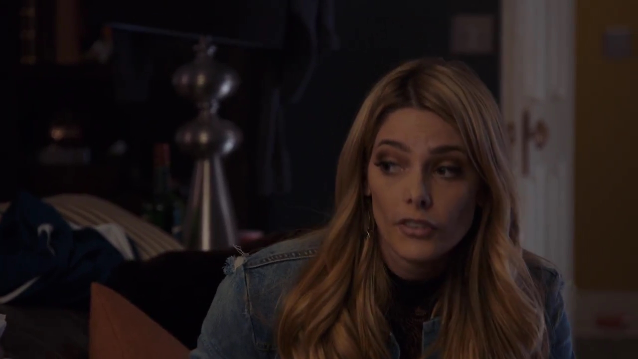 Ashley-Greene-dot-nl_StepUpHighWater2x06-0558.jpg