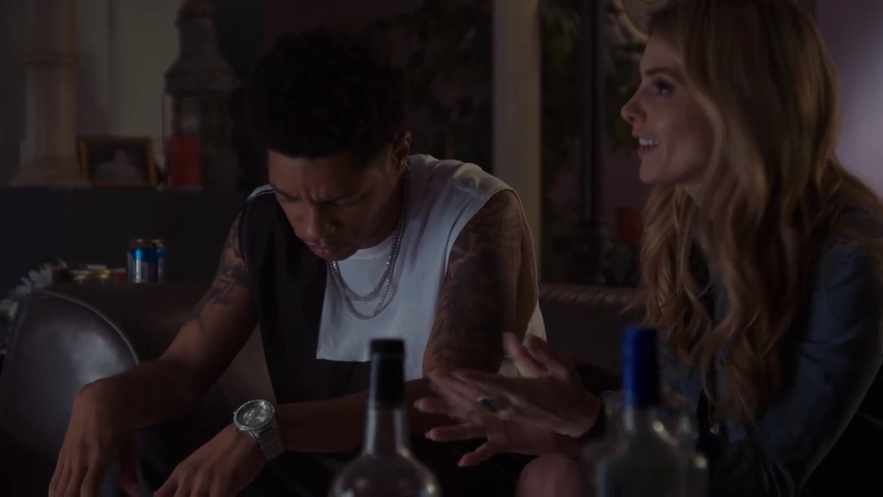 Ashley-Greene-dot-nl_StepUpHighWater2x06-0584.jpg