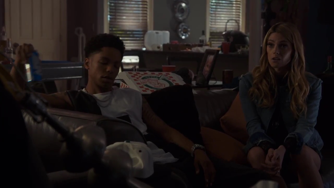 Ashley-Greene-dot-nl_StepUpHighWater2x06-0592.jpg