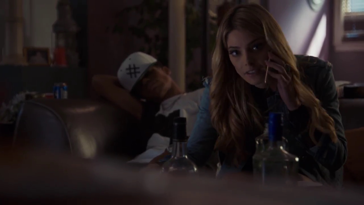 Ashley-Greene-dot-nl_StepUpHighWater2x06-0614.jpg
