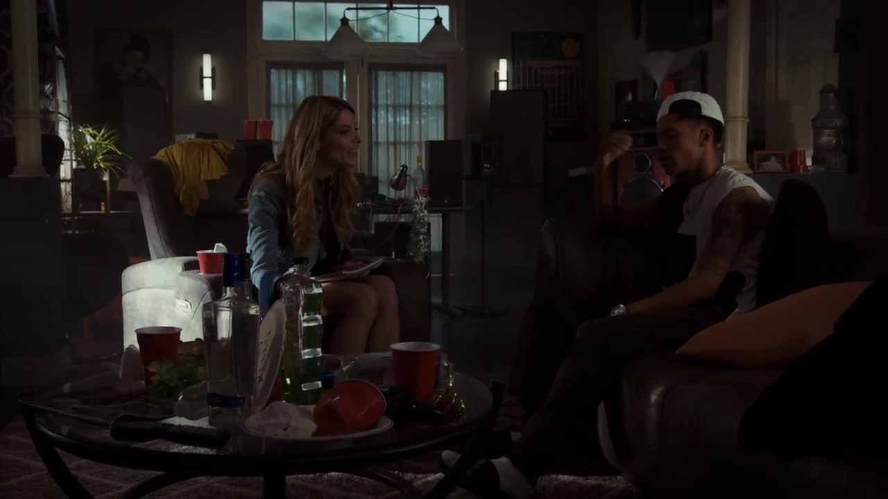 Ashley-Greene-dot-nl_StepUpHighWater2x06-1246.jpg