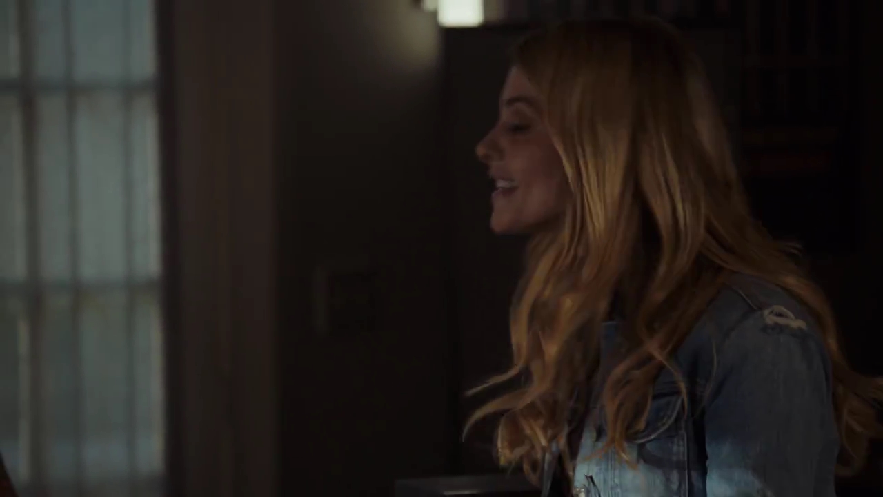 Ashley-Greene-dot-nl_StepUpHighWater2x06-1269.jpg