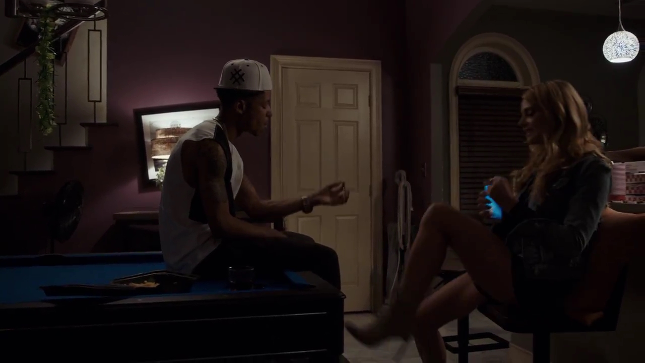 Ashley-Greene-dot-nl_StepUpHighWater2x06-1715.jpg