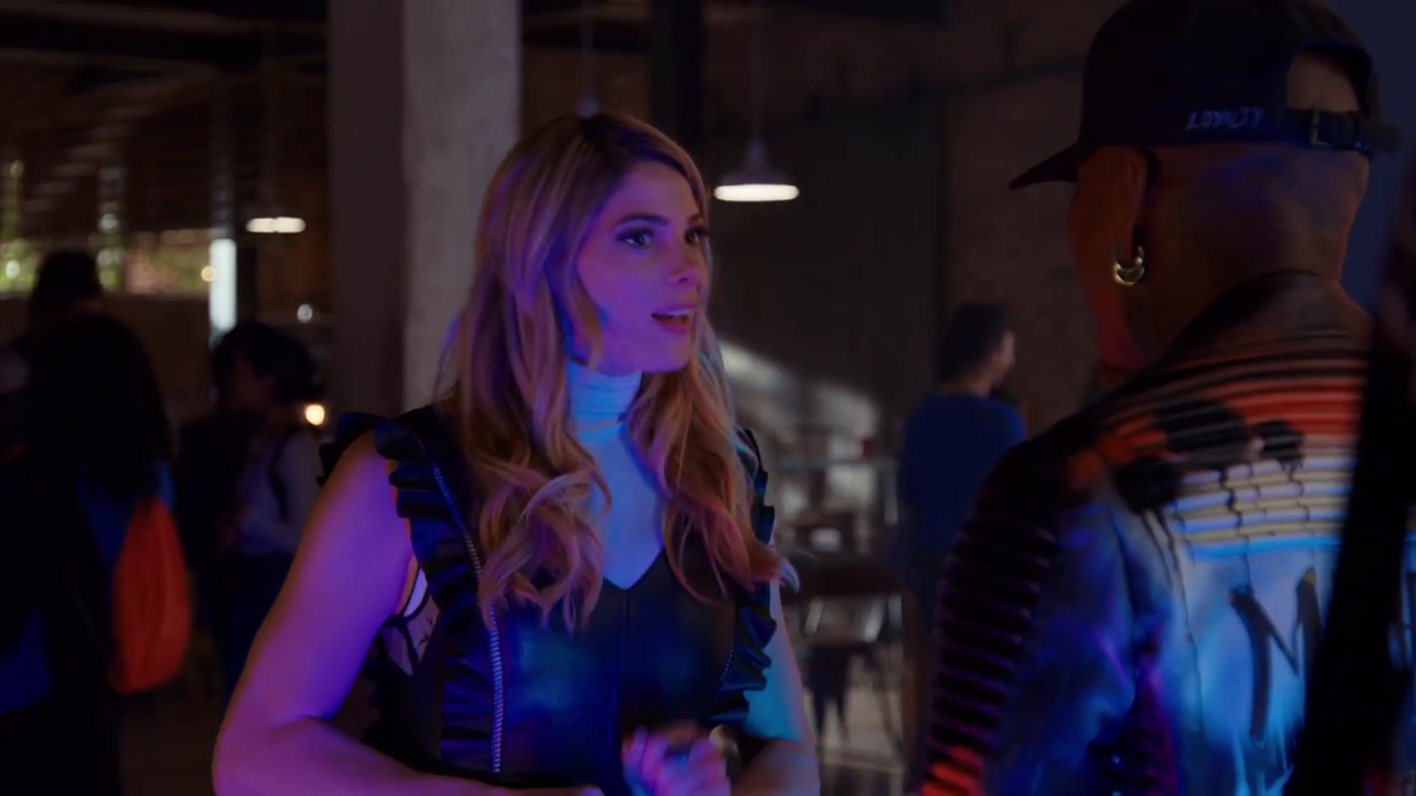 Ashley-Greene-dot-nl_StepUpHighWater2x06-1995.jpg