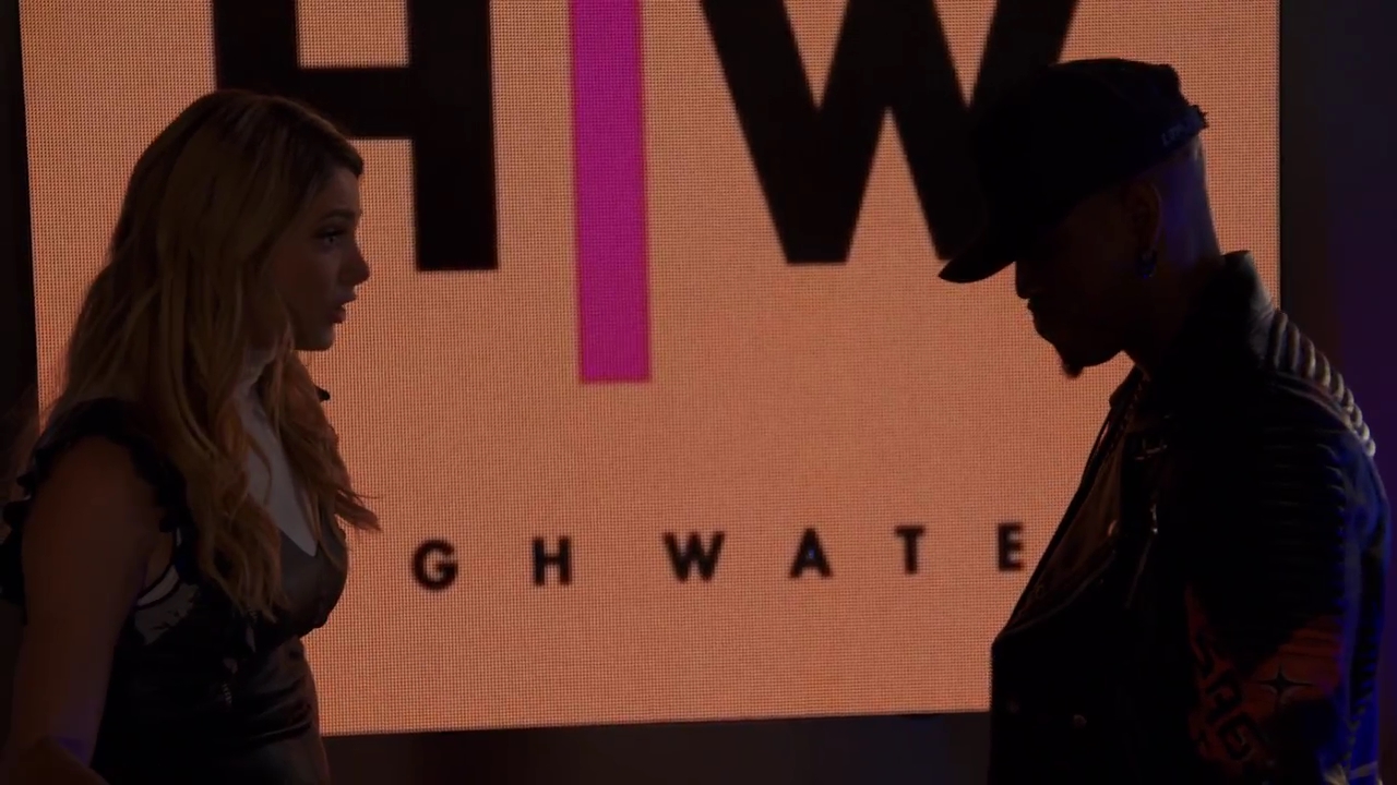 Ashley-Greene-dot-nl_StepUpHighWater2x06-2011.jpg Ashley-Greene-dot-nl_StepUpHighWater2x06-2011.jpg