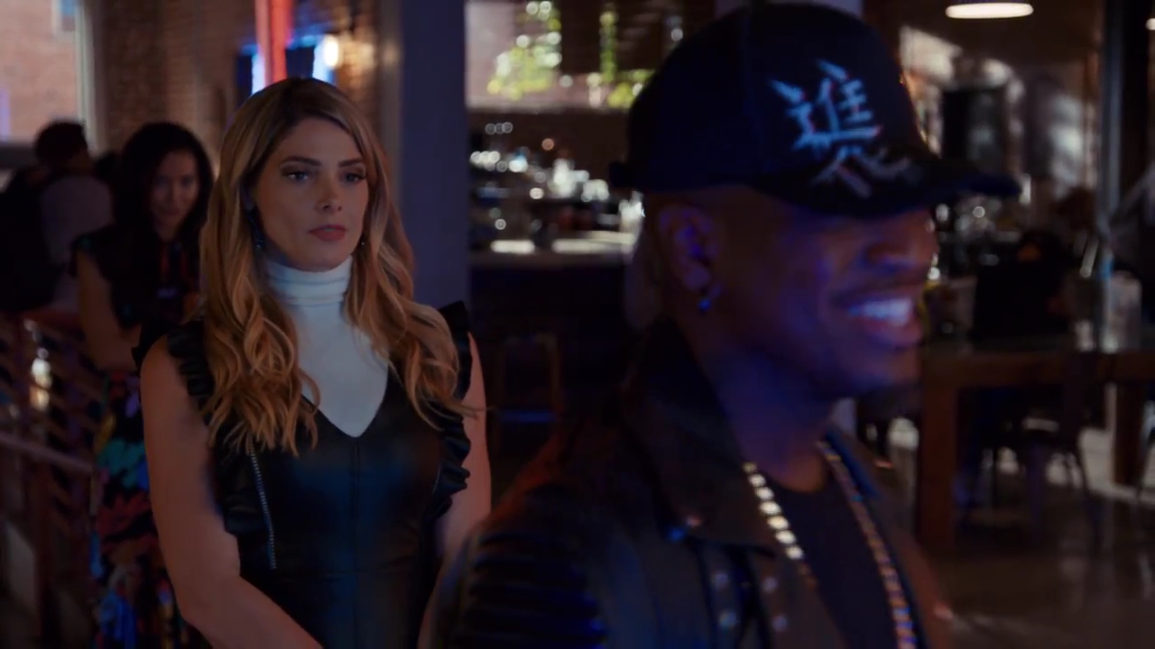 Ashley-Greene-dot-nl_StepUpHighWater2x06-2054.jpg