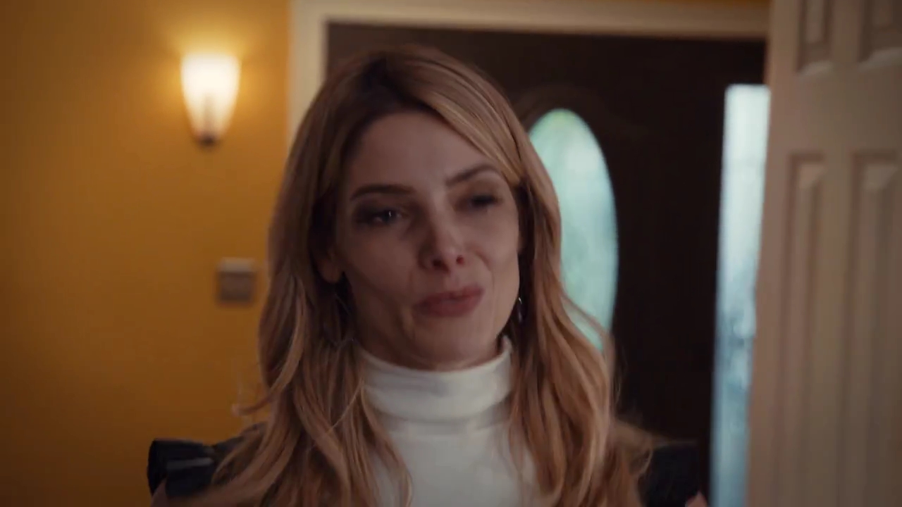Ashley-Greene-dot-nl_StepUpHighWater2x06-2178.jpg